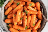 Honey-Glazed Air Fryer Baby Carrots: Quick Side Dish