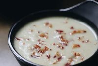 Creamy Cauliflower Soup with Crispy Bacon Recipe