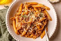 Creamy French Onion Soup Pasta Made in One Pot