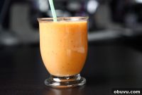 Strawberry Sunshine Smoothie Recipe for Bright, Creamy Refreshment