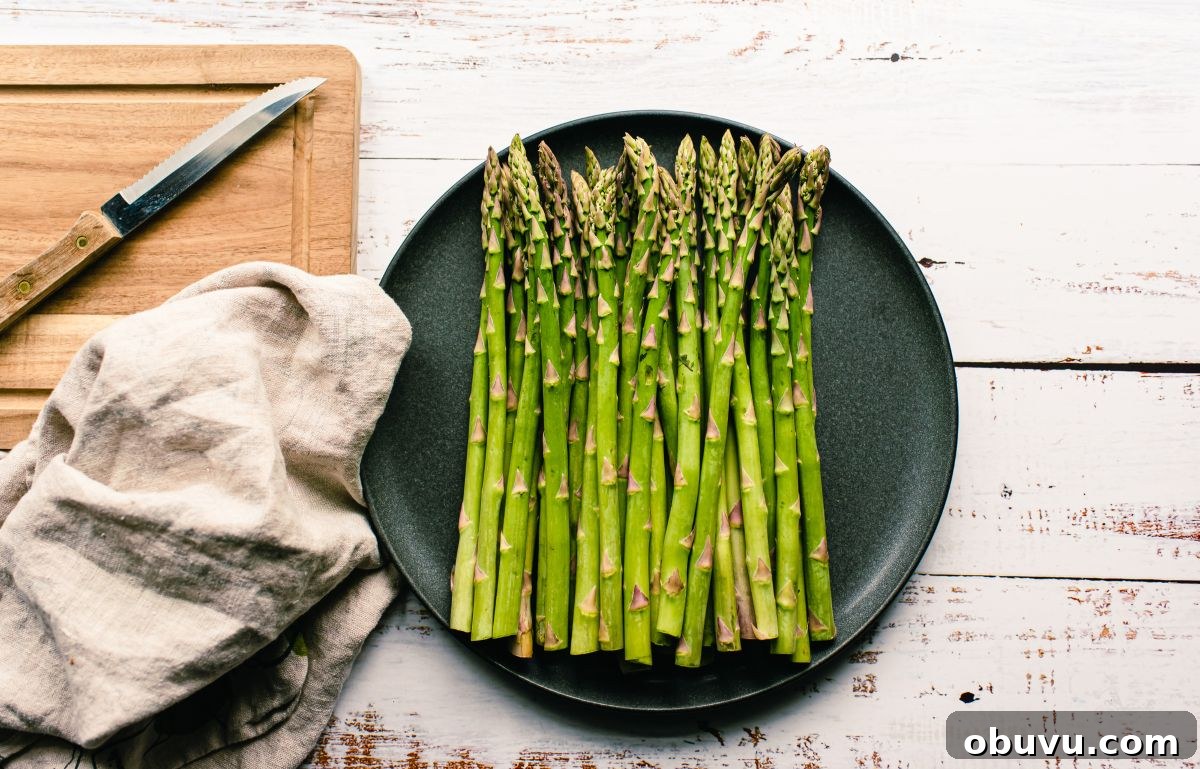 Essential Pregnancy Grocery List: 41 Must-Have Foods and Supplies 33 asparagus