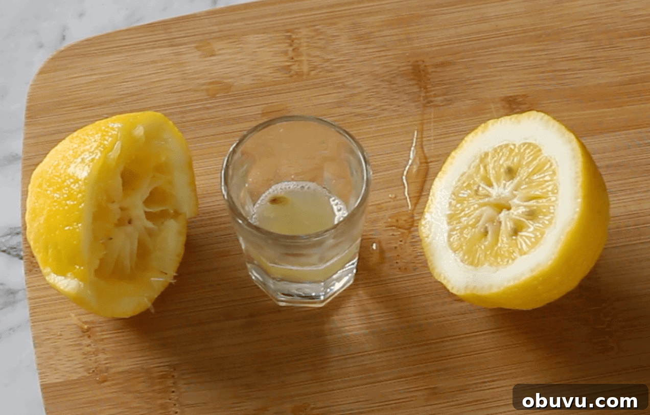 8 Genius Microwave Hacks You’ll Actually Use Everyday 3 lemon microwaved to extract juice easily