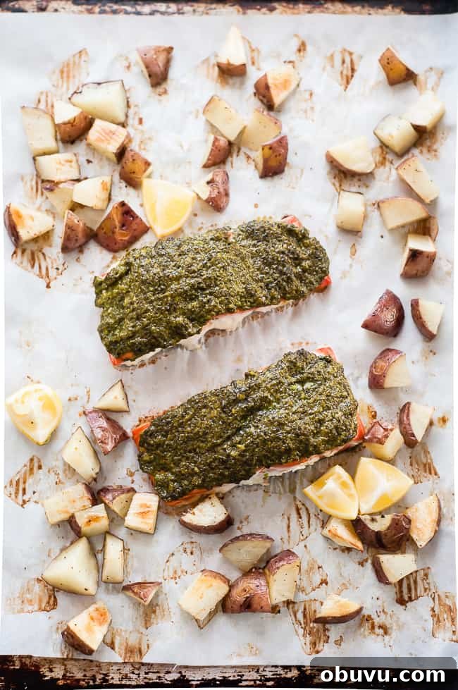 Pesto-Crusted Baked Salmon with Lemon and Herbs 3 Baked salmon with pesto and potatoes