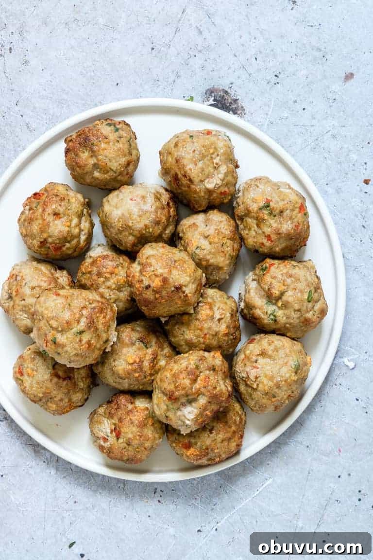 close up of turkey meatballs on a plate
