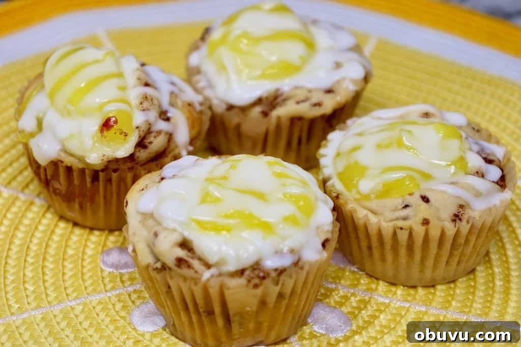 Cinnamon rolls with cream cheese and lemon pie filling