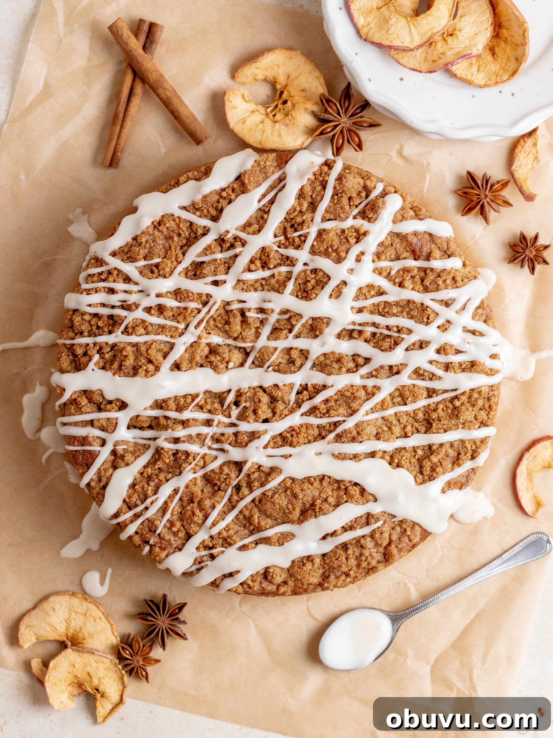 Classic Apple Crumb Cake Recipe — Tender, Spiced & Crunchy 8 Serving cake