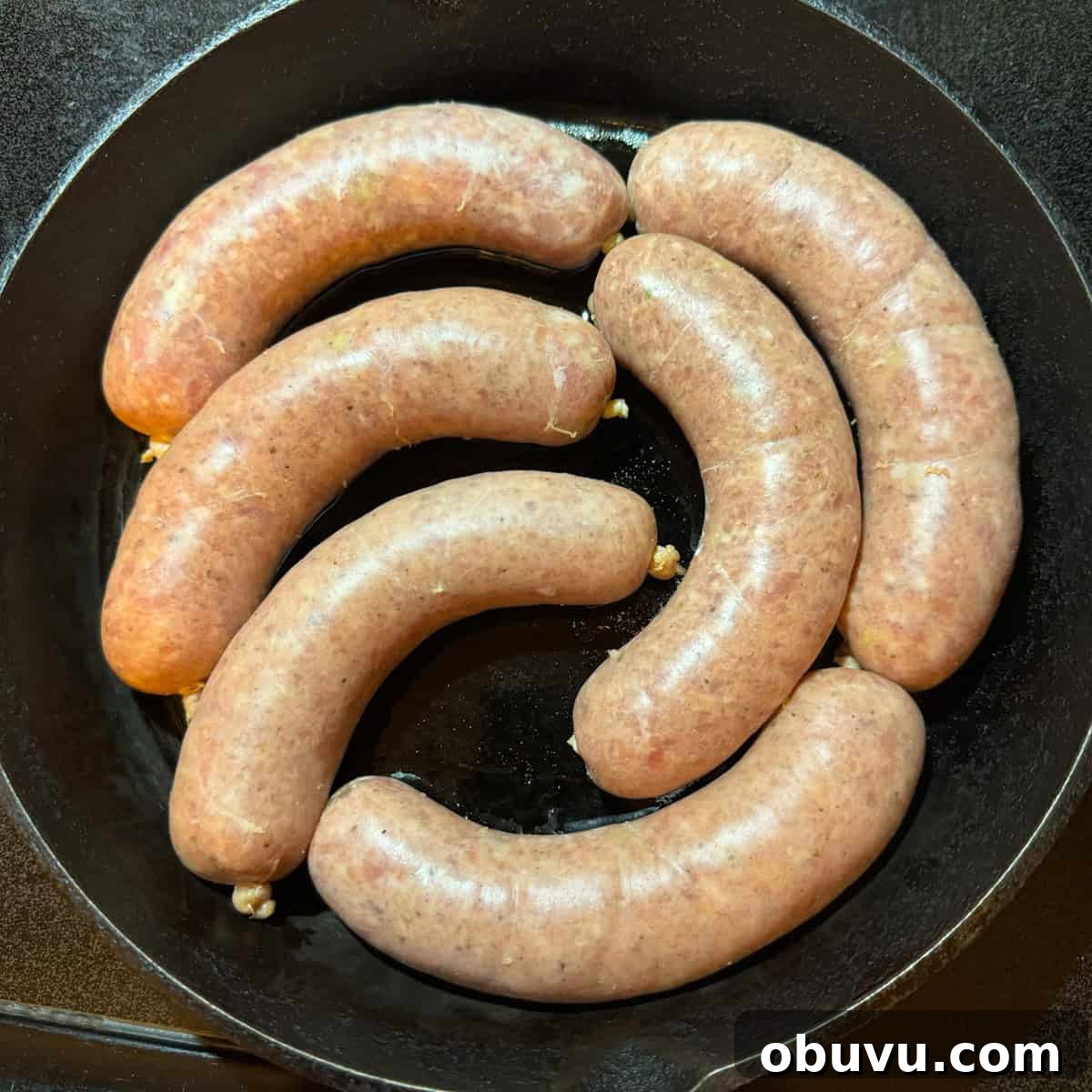 Juicy Chicken Bratwurst Recipe: Homemade Chicken Sausage Guide 8 chicken brats recipe
