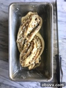 Walnut Halva Babka Recipe — Rich Swirled Eastern European Loaf 5 img 86 4 1