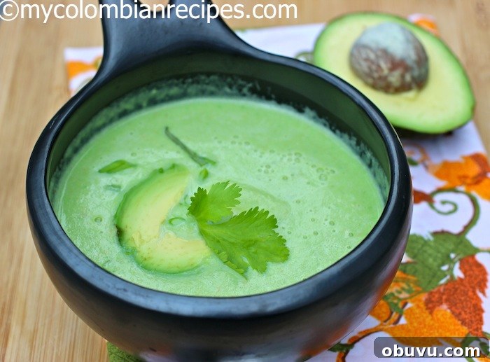 Receta de Crema de Aguacate Colombia